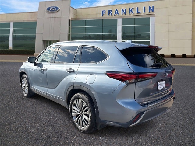 2020 Toyota Highlander Hybrid Platinum