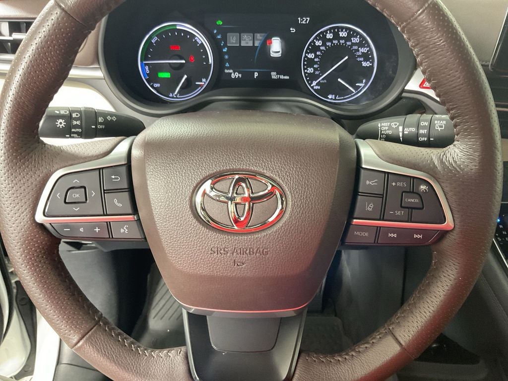2021 Toyota Sienna Platinum 7 Passenger