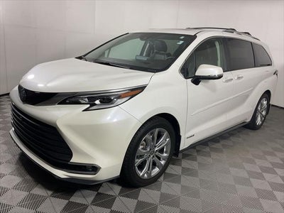 2021 Toyota Sienna Platinum 7 Passenger