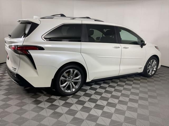 2021 Toyota Sienna Platinum 7 Passenger