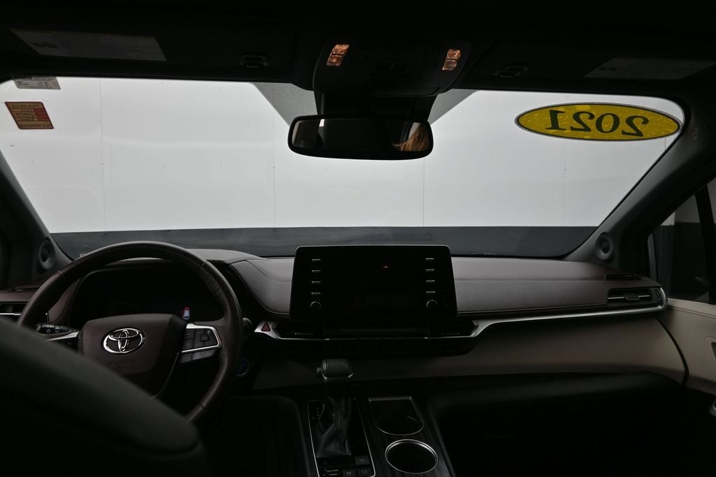 2021 Toyota Sienna Platinum 7 Passenger