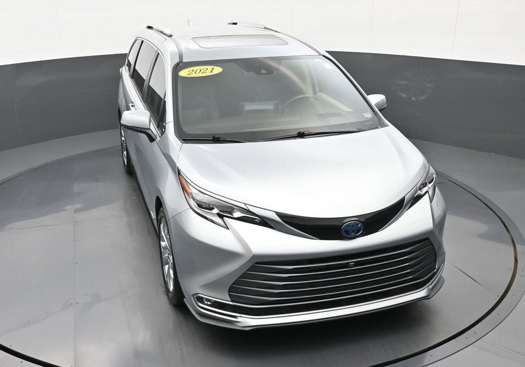 2021 Toyota Sienna Platinum 7 Passenger