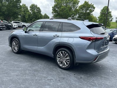 2021 Toyota Highlander Platinum