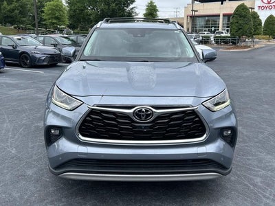 2021 Toyota Highlander Platinum
