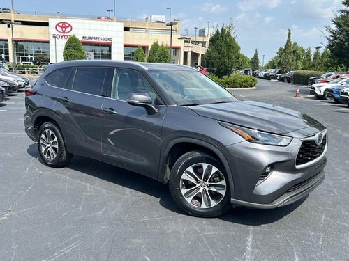 2022 Toyota Highlander Hybrid XLE