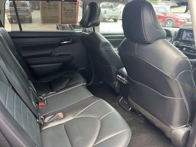 2021 Toyota Highlander XLE