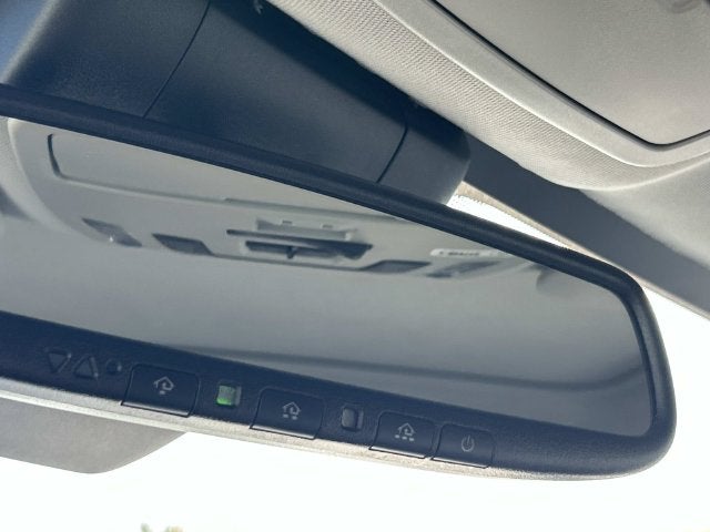2022 Toyota Sienna XLE 8 Passenger