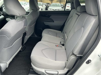 2023 Toyota Highlander LE