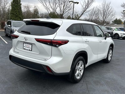 2023 Toyota Highlander LE