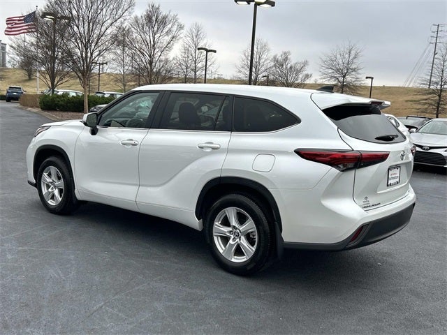 2023 Toyota Highlander LE