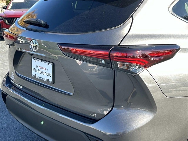 2024 Toyota Highlander LE
