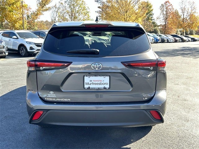 2024 Toyota Highlander LE