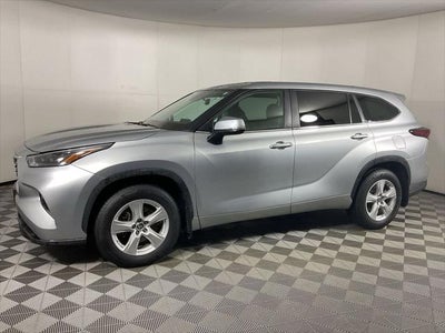 2024 Toyota Highlander LE