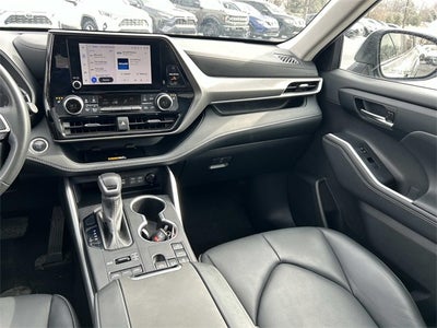 2024 Toyota Highlander XLE