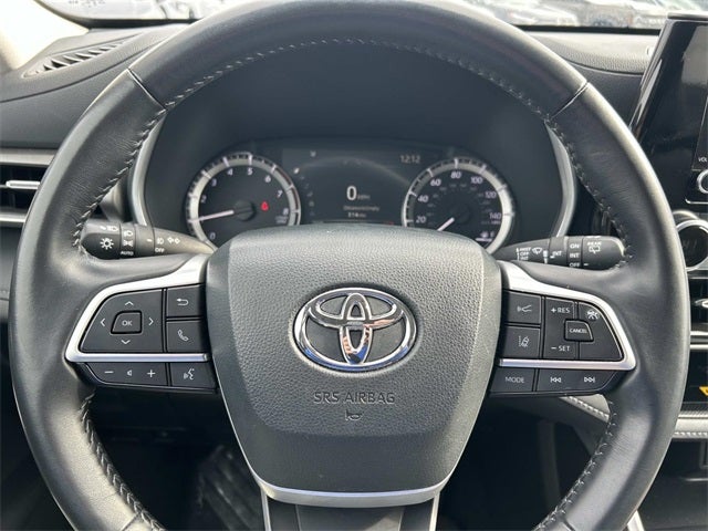 2024 Toyota Highlander XLE