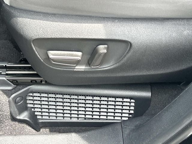 2026 Toyota Sienna LE 8 Passenger
