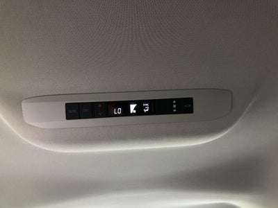 2026 Toyota Sienna LE 8 Passenger