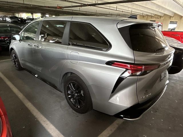 2025 Toyota Sienna XSE 7 Passenger