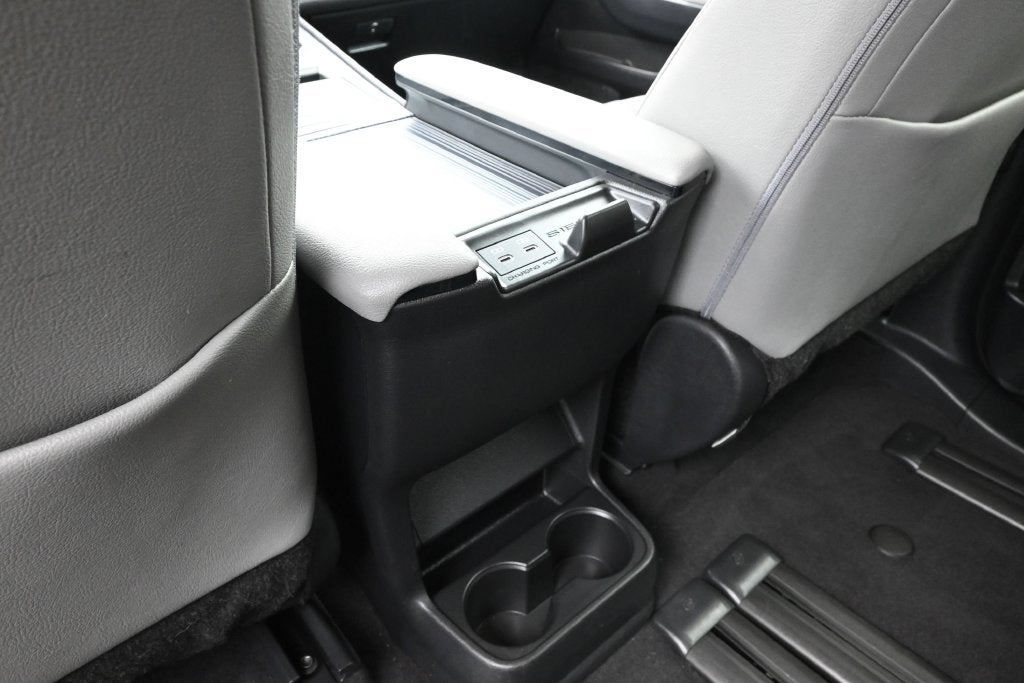 2026 Toyota Sienna XLE 8 Passenger