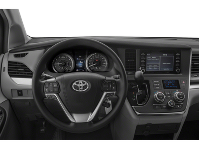 2020 Toyota Sienna XLE Premium 8 Passenger