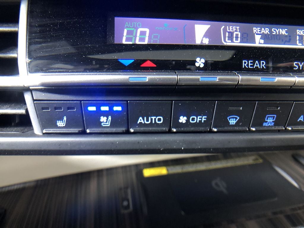 2021 Toyota Sienna Limited 7 Passenger