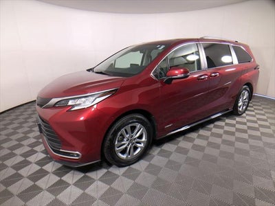 2021 Toyota Sienna Limited 7 Passenger