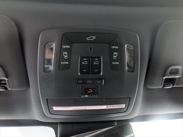 2021 Toyota Sienna Limited 7 Passenger