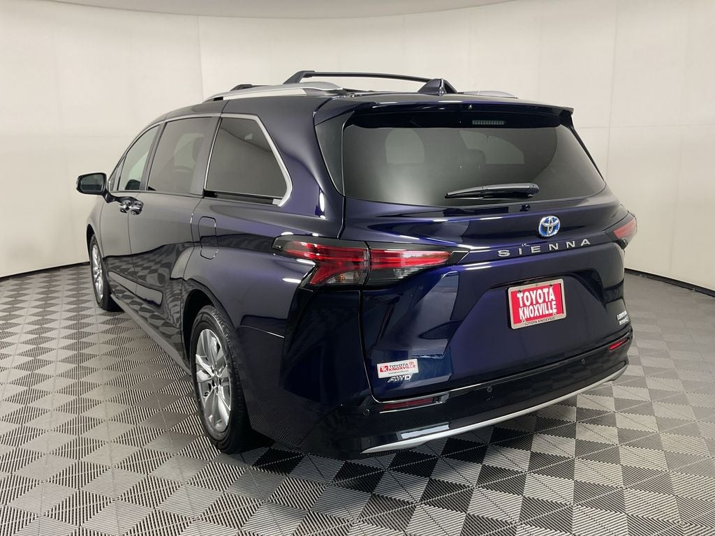 2023 Toyota Sienna Limited 7 Passenger