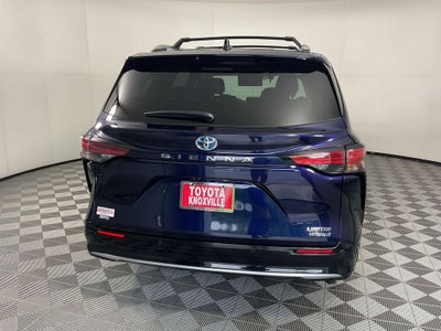 2023 Toyota Sienna Limited 7 Passenger
