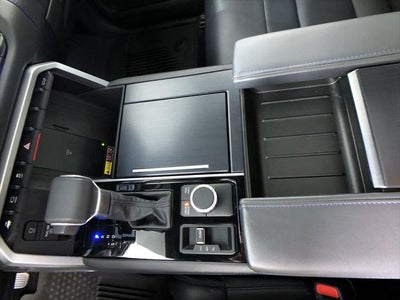 2025 Toyota Tundra Platinum
