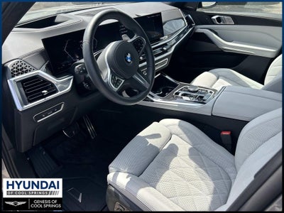 2026 BMW X7 xDrive40i