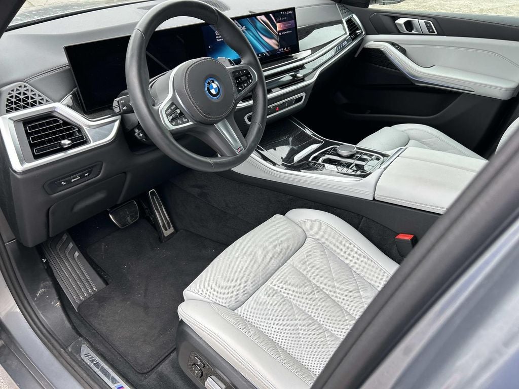 2025 BMW X5 xDrive50e