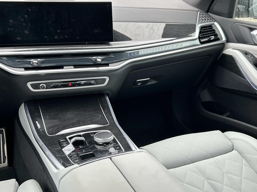 2025 BMW X5 xDrive50e