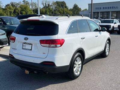 2016 Kia Sorento LX