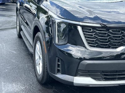 2024 Kia Sorento LX