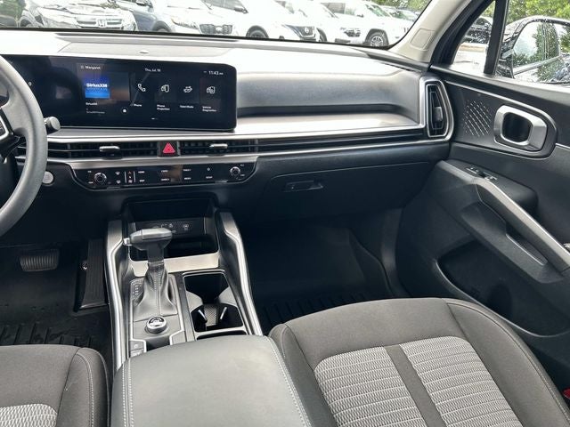2024 Kia Sorento LX