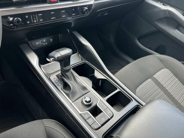 2024 Kia Sorento LX