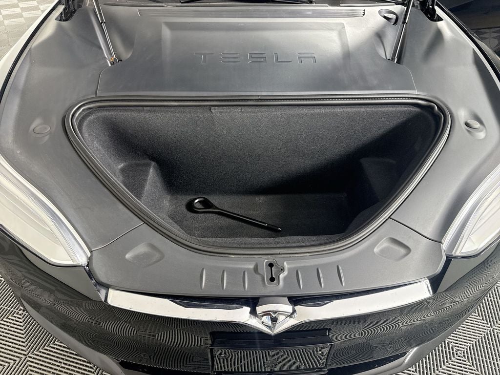 2020 Tesla Model S Long Range
