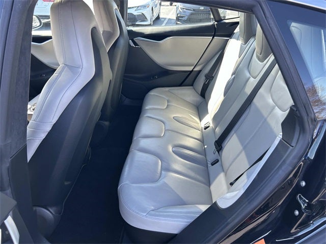 2016 Tesla Model S Base