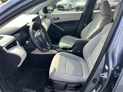 2025 Toyota Corolla Cross LE