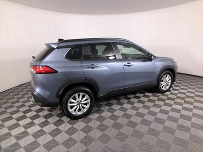 2025 Toyota Corolla Cross LE