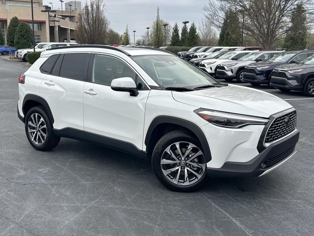 2023 Toyota Corolla Cross XLE