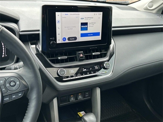 2023 Toyota Corolla Cross XLE