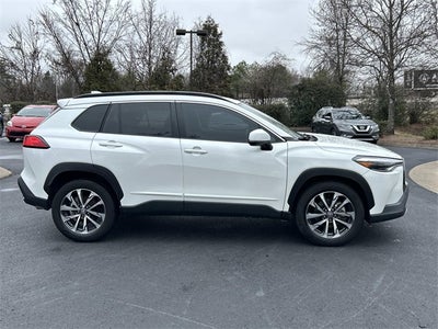 2023 Toyota Corolla Cross XLE