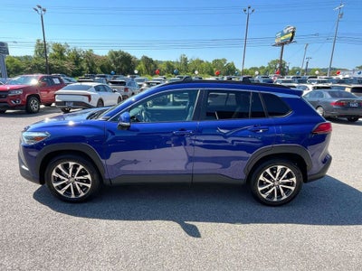 2023 Toyota Corolla Cross XLE