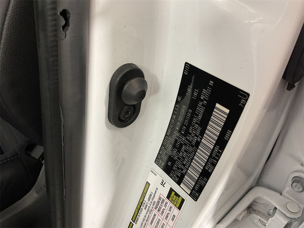 2023 Toyota Corolla Cross Hybrid XSE