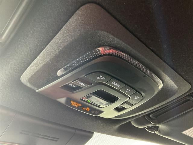 2023 Toyota Corolla Cross Hybrid XSE