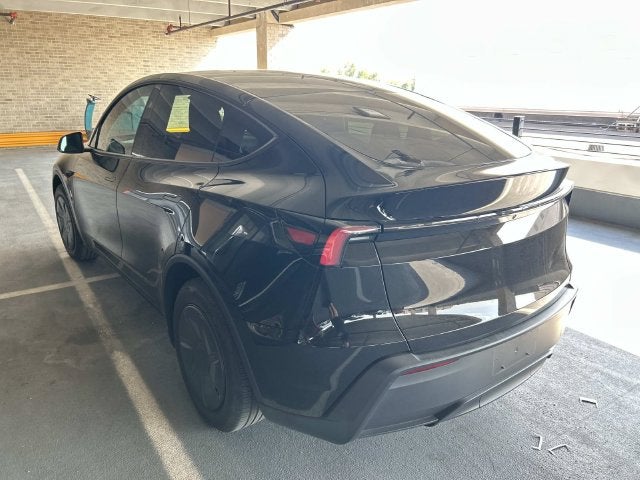 2026 Tesla Model Y Premium