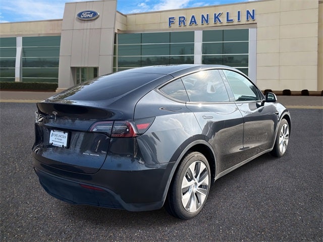 2024 Tesla Model Y Long Range
