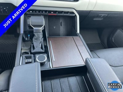 2025 Toyota Sequoia Capstone